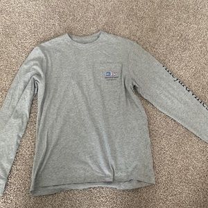 Long sleeve vineyard vines t shirt
